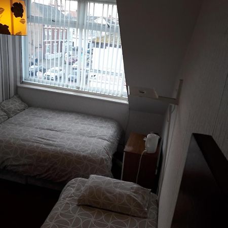 ブラックプール Witton House Bed & Breakfast エクステリア 写真
